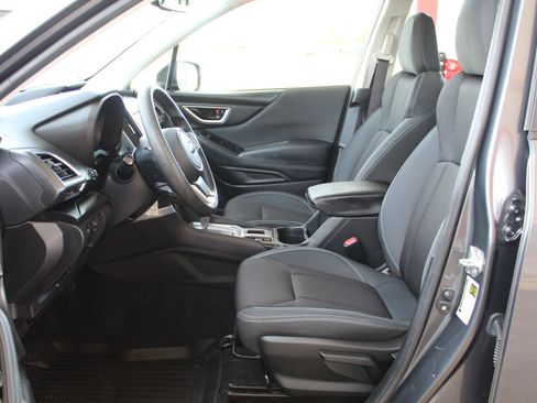 Used 2021 Subaru Forester image 28
