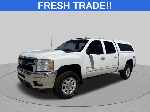 Used 2014 Chevrolet Silverado 2500 LTZ w/ LTZ Plus Package AWD/4WD image 1