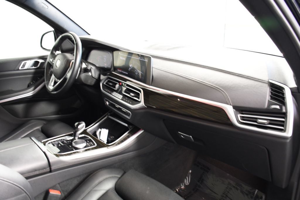 Used 2023 BMW X5 xDrive40i AWD/4WD image 19