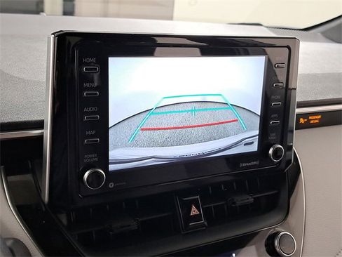 Used 2021 Toyota Corolla SE image 29