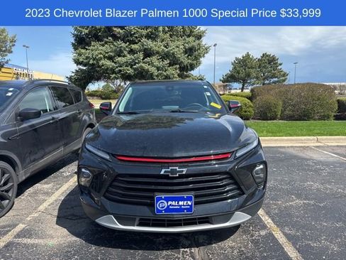 Used 2023 Chevrolet Blazer LT image 3