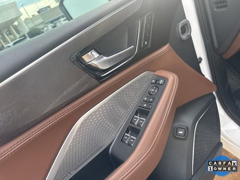 Used 2023 Acura MDX Advance image 11