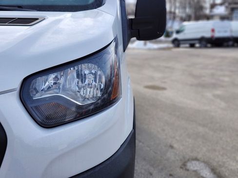 New 2026 Ford Transit 250 148 Medium Roof image 10