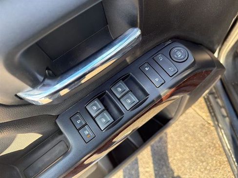 Used 2018 GMC Sierra 1500 SLE w/ SLE Value Package image 37