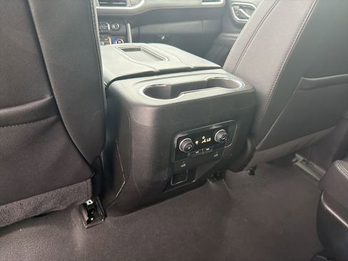 Used 2024 Chevrolet Tahoe LT image 21