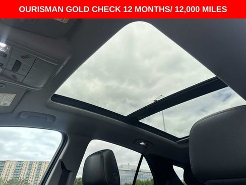 Used 2023 Chevrolet Equinox Premier AWD/4WD image 19