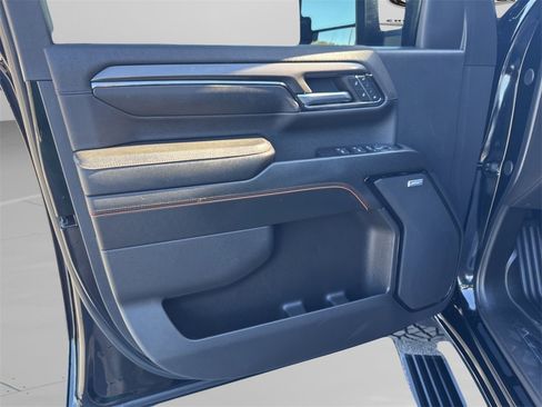 Used 2024 GMC Sierra 2500 AT4 w/ AT4 Premium Plus Package image 33