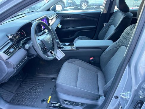 New 2026 Toyota Camry LE w/ Convenience Package image 9