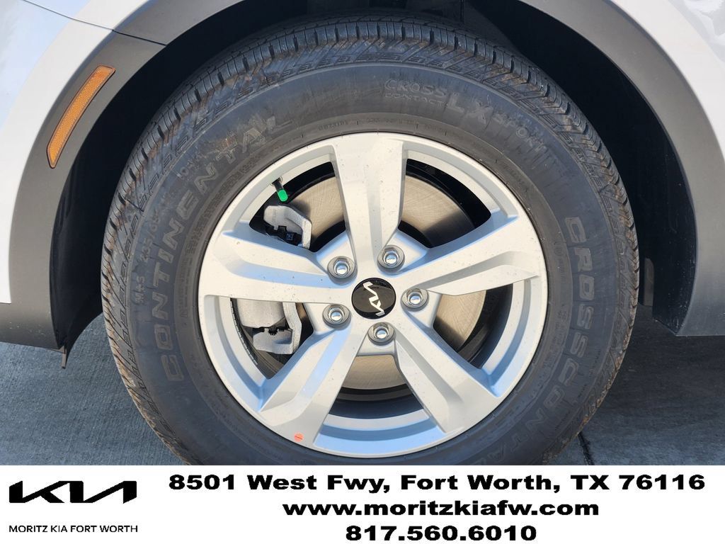 New 2026 Kia Sorento LX FWD image 7