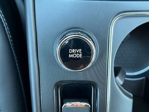 New 2026 Lincoln Corsair Premiere image 7