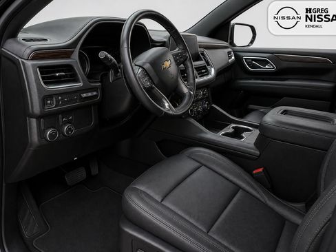 Used 2021 Chevrolet Suburban High Country RWD image 9