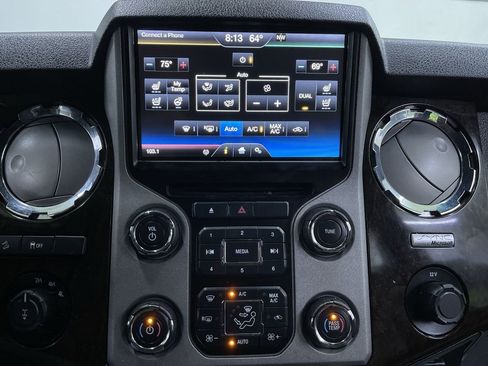 Used 2013 Ford F350 Platinum w/ Platinum Pkg image 25