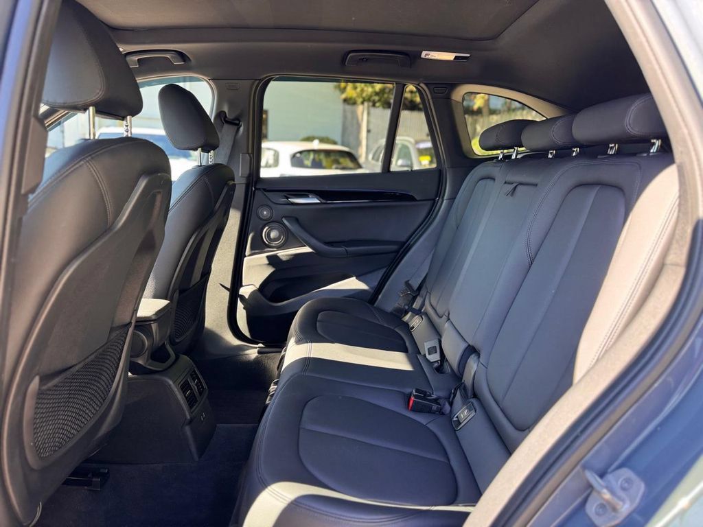 Used 2021 BMW X1 xDrive28i w/ Premium Package AWD/4WD image 23