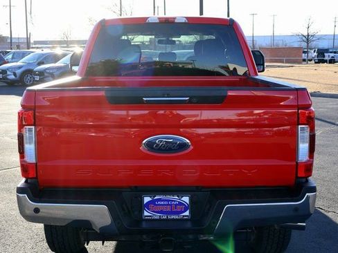 Used 2019 Ford F250 Lariat w/ Chrome Package image 17