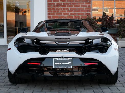 Used 2023 McLaren 720S Performance image 5