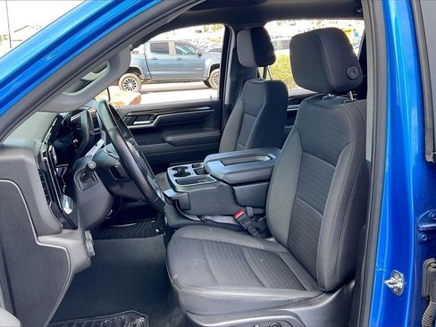 Used 2025 Chevrolet Silverado 1500 LT image 23