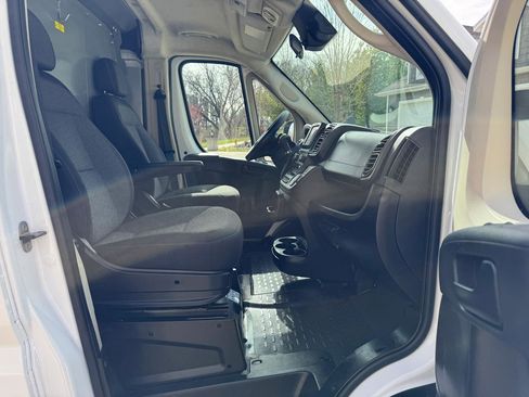 Used 2022 RAM ProMaster 1500 image 16