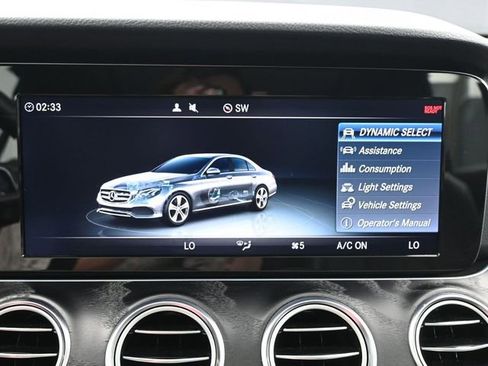 Used 2018 Mercedes-Benz E 300 E 300 image 14