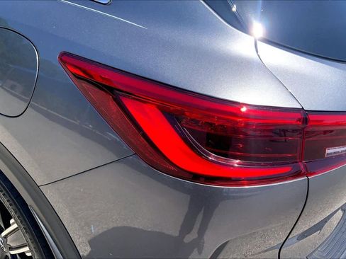 Used 2021 INFINITI QX50 Luxe w/ Appearance Package FWD image 29