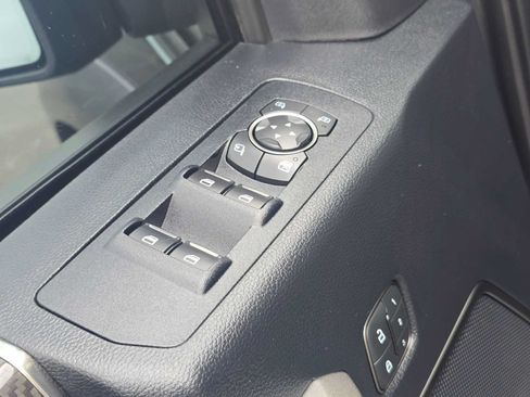 Used 2020 Ford F150 Raptor w/ Equipment Group 802A Luxury AWD/4WD image 24