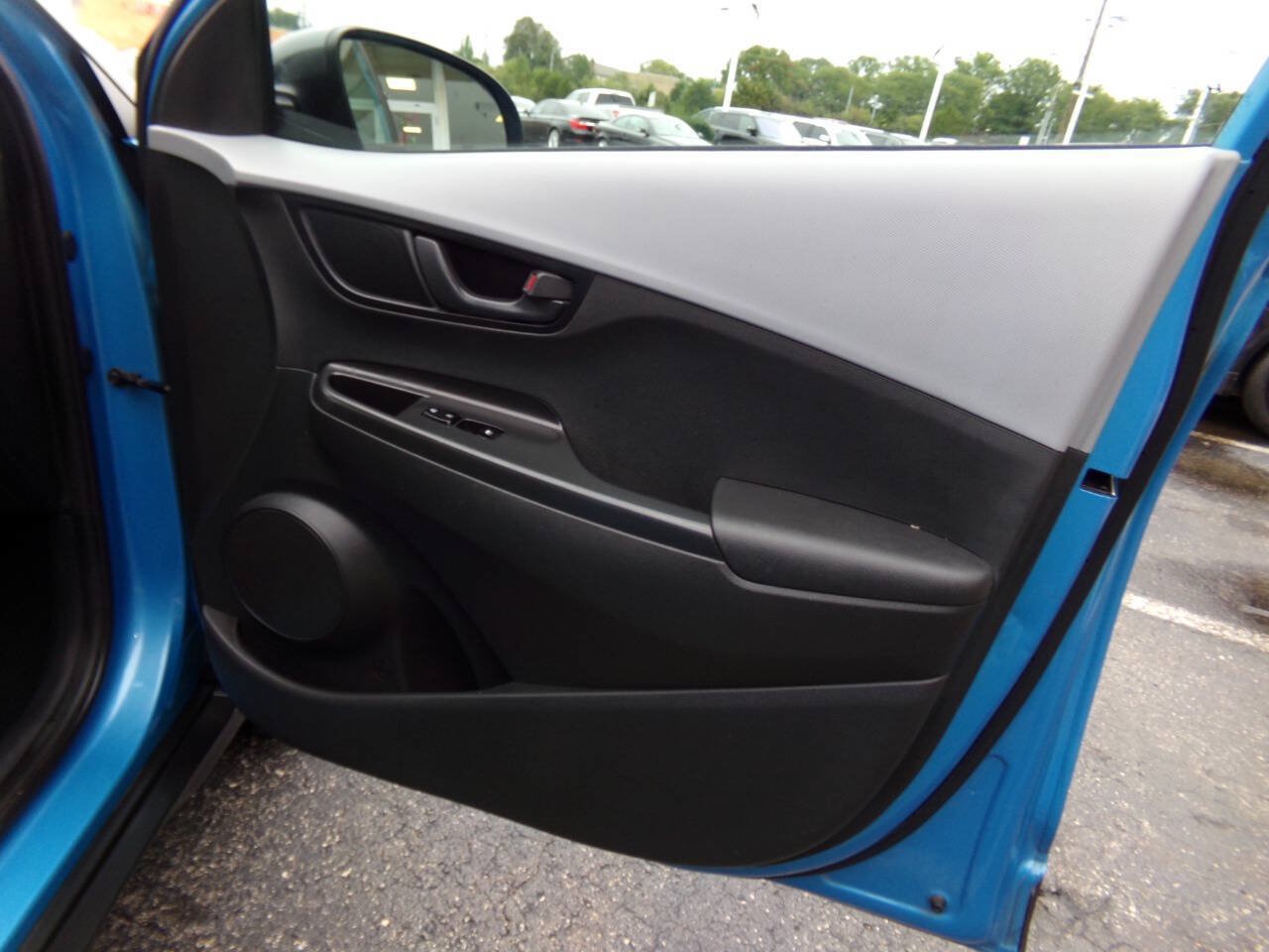 Used 2020 Hyundai Kona SEL FWD image 22