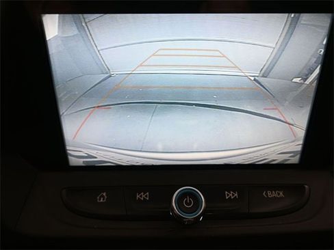 Used 2018 Chevrolet Camaro LT w/ Technology Package image 3