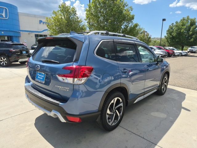 Used 2023 Subaru Forester Touring AWD/4WD image 11