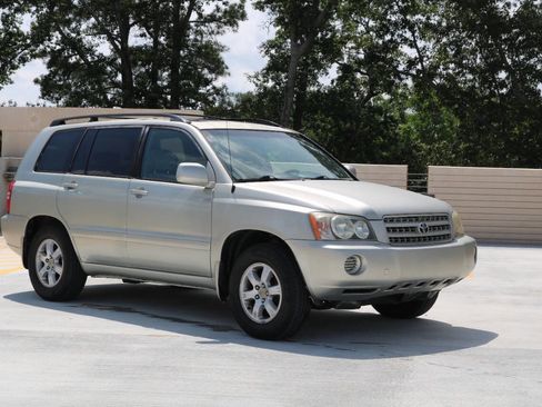 Used 2002 Toyota Highlander 2WD V6 image 6