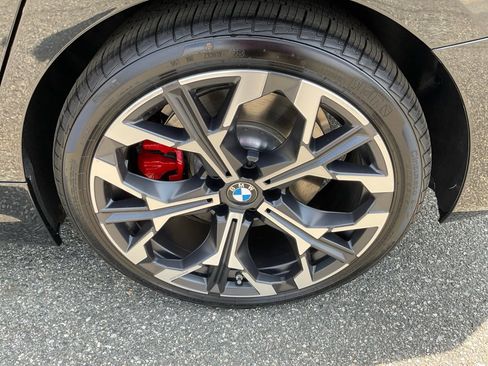 New 2026 BMW 330i Sedan w/ M Sport Package image 22
