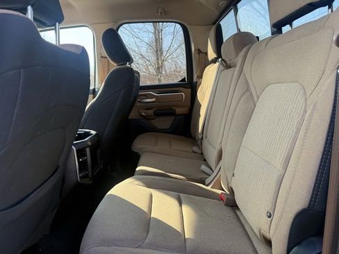 Used 2019 RAM 1500 Big Horn image 16