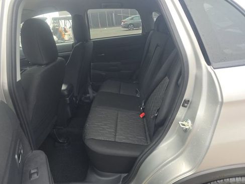 Used 2025 Mitsubishi Outlander Sport AWD image 8