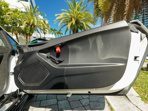 Used 2023 Lamborghini Huracan Tecnica RWD image 78