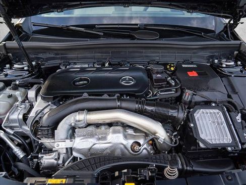 Certified 2026 Mercedes-Benz GLB 250 4MATIC image 30