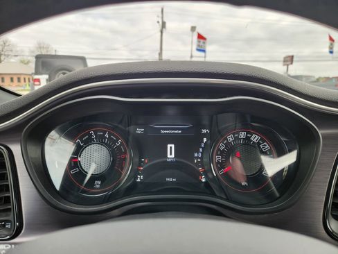 Used 2018 Dodge Challenger R/T Plus image 20