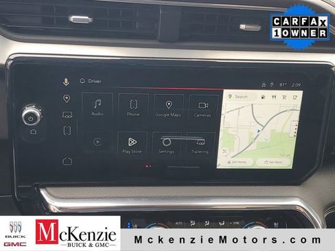 Used 2025 GMC Sierra 2500 Denali w/ Denali Reserve Package AWD/4WD image 17