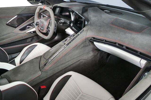 Used 2023 Chevrolet Corvette Stingray Premium Conv RWD image 26