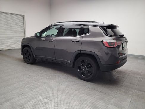 Used 2019 Jeep Compass Altitude image 3