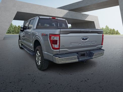 Used 2021 Ford F150 Lariat w/ Equipment Group 502A High AWD/4WD image 3