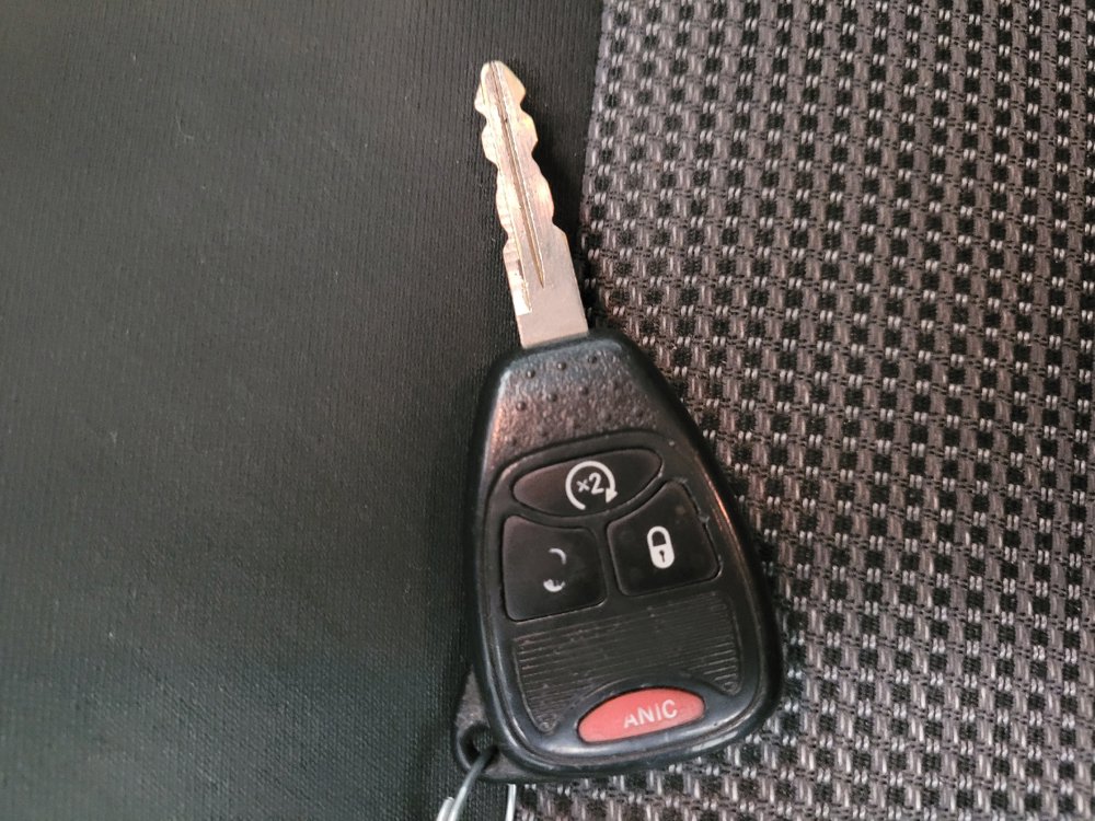 Used 2014 Jeep Patriot Latitude w/ Sun/Sound Group AWD/4WD image 32