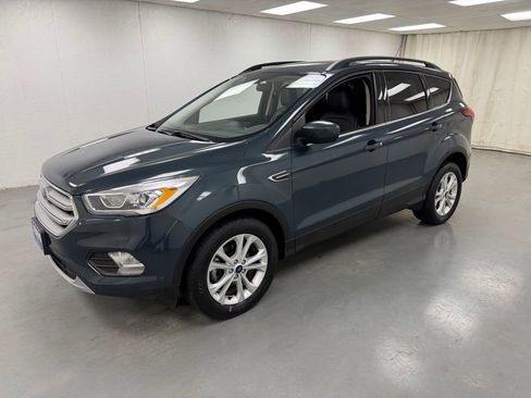 Used 2019 Ford Escape SEL FWD image 1