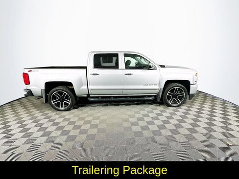 Used 2018 Chevrolet Silverado 1500 LTZ Z71 w/ LTZ Plus Package AWD/4WD image 11