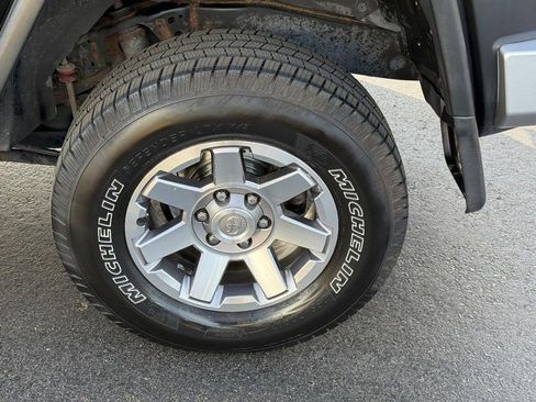 Used 2014 Toyota FJ Cruiser 4WD image 7