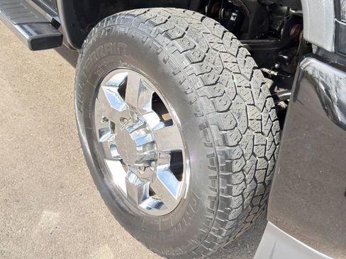 Used 2015 GMC Sierra 3500 Denali w/ Duramax Plus Package image 12