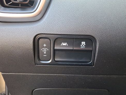 Used 2021 Kia Sorento S w/ Panoramic Sunroof Package image 24