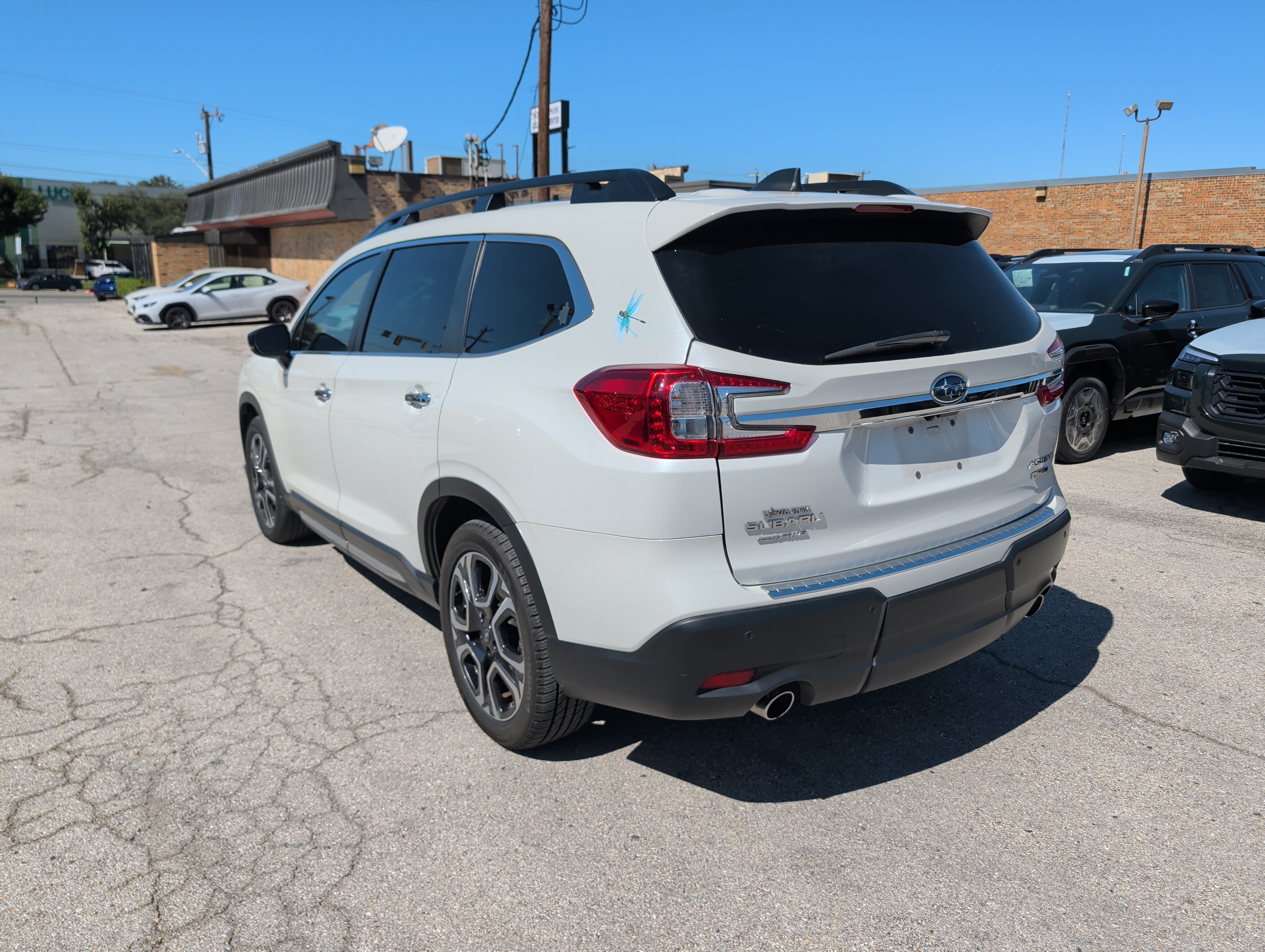 Used 2024 Subaru Ascent Touring AWD/4WD image 6