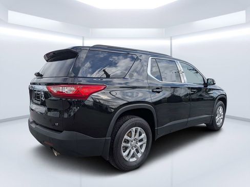 Used 2021 Chevrolet Traverse LT w/ LPO, Floor Liner Package image 3