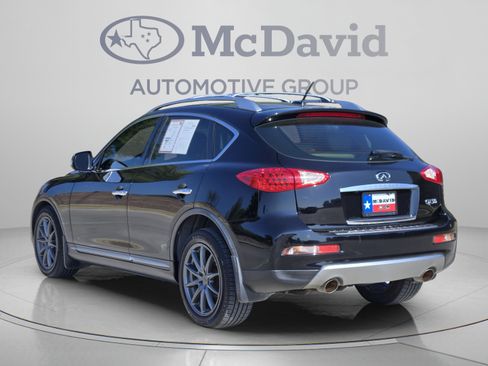 Used 2017 INFINITI QX50 2WD w/ Premium Plus Package image 4