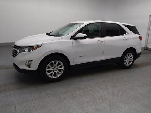 Used 2019 Chevrolet Equinox LT FWD image 2
