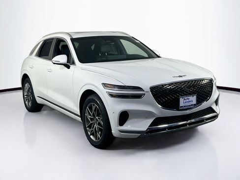 Used 2023 Genesis GV70 2.5T w/ Advanced Package image 3