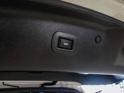 Used 2021 INFINITI QX80 Sensory w/ All-Season Package image 61